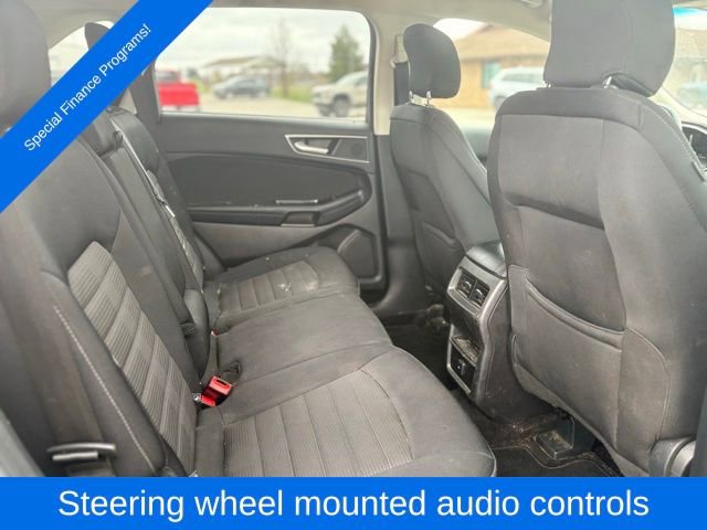 Used 2018 Ford Edge SEL image 25