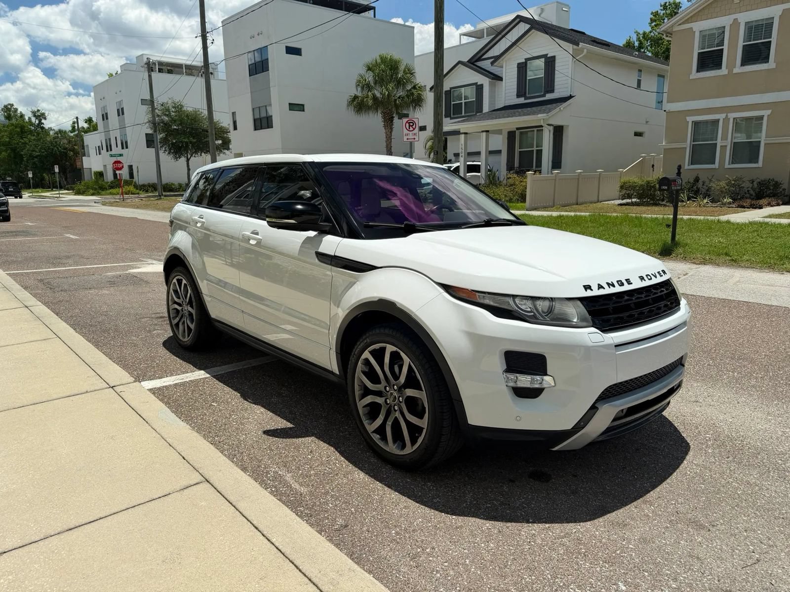 Used 2012 Land Rover Range Rover Evoque Dynamic AWD/4WD image 8