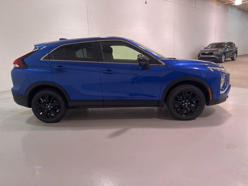 New 2026 Mitsubishi Eclipse Cross LE video 2