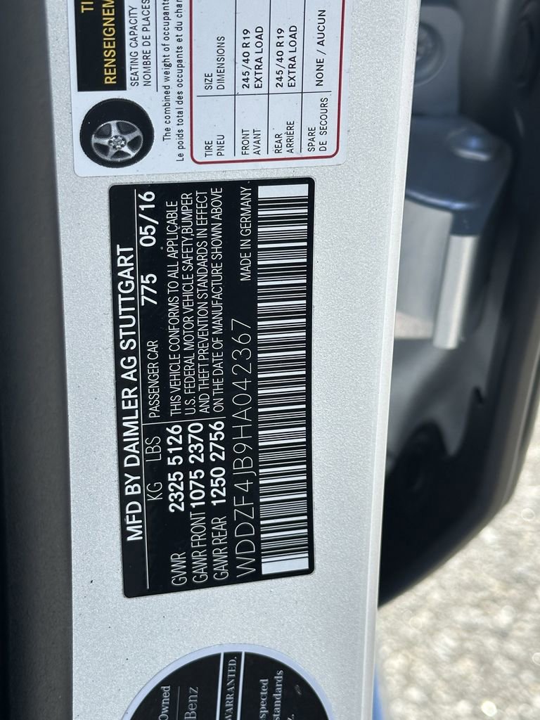 Used 2017 Mercedes-Benz E 300 image 36