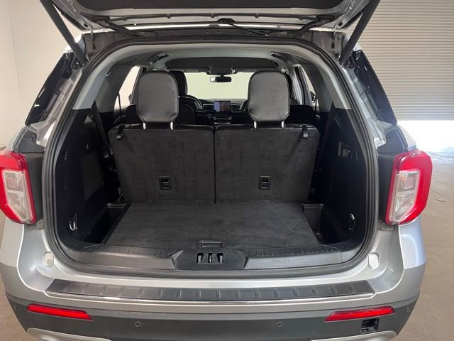 Used 2023 Ford Explorer Limited w/ Equipment Group 301A image 16