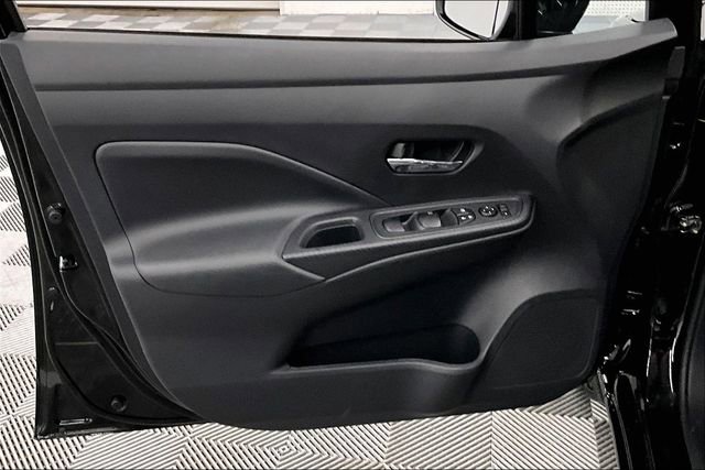 New 2025 Nissan Versa SV w/ Trunk Package image 27