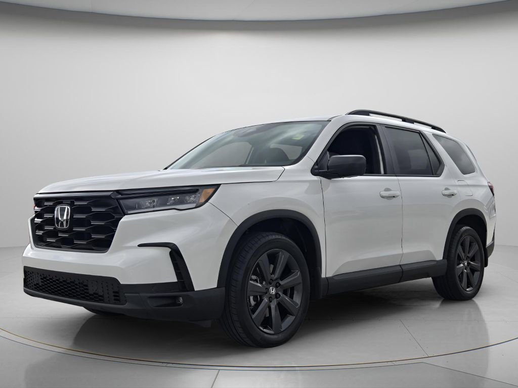 Certified 2025 Honda Pilot Sport image 9