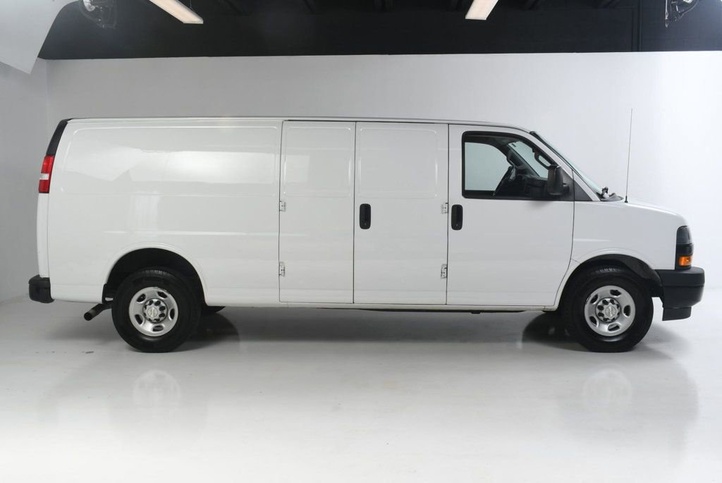 Used 2021 Chevrolet Express 2500 Extended w/ Driver Convenience Package image 5