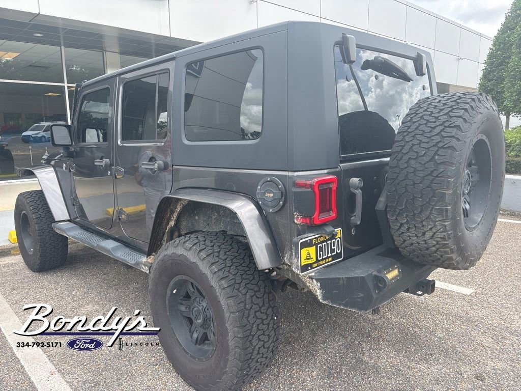 Used 2016 Jeep Wrangler Unlimited Sahara w/ Connectivity Group AWD/4WD image 6