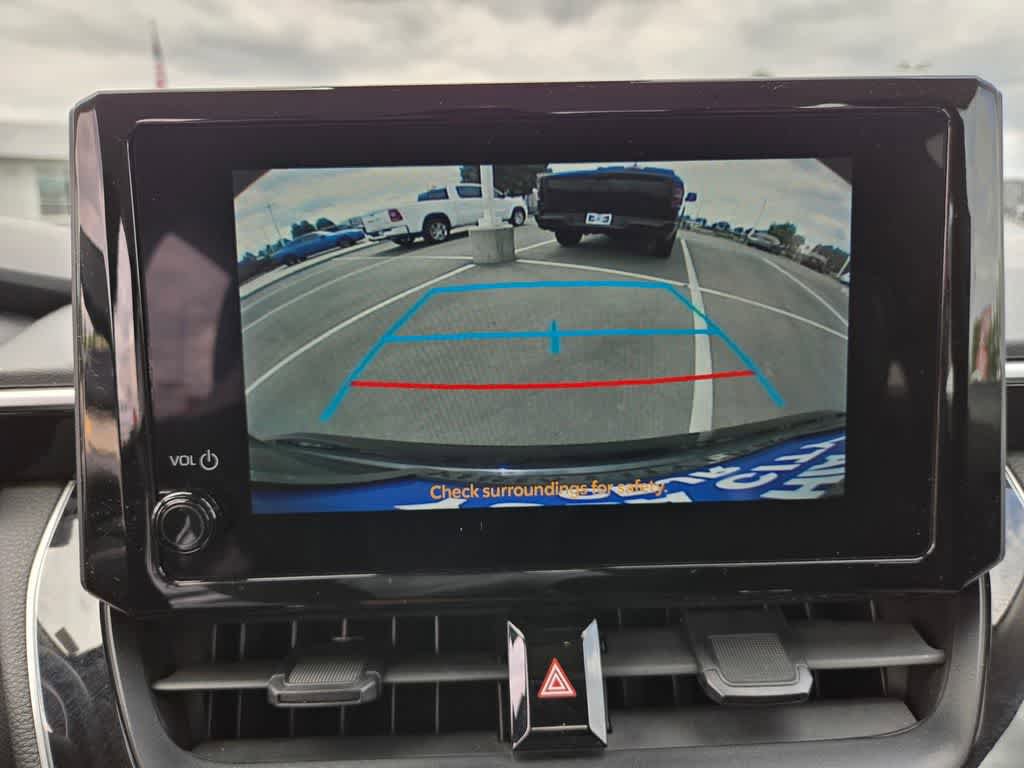 Used 2024 Toyota Corolla LE FWD image 11
