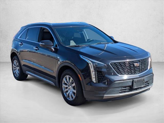 Used 2023 Cadillac XT4 Premium Luxury image 3
