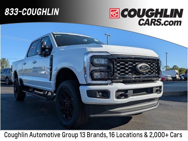 New 2026 Ford F350 Lariat w/ Black Appearance Package