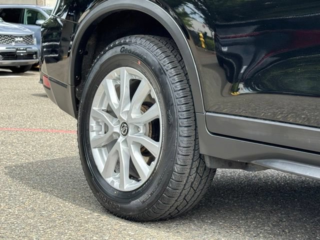 Used 2019 Nissan Rogue SV AWD/4WD image 2