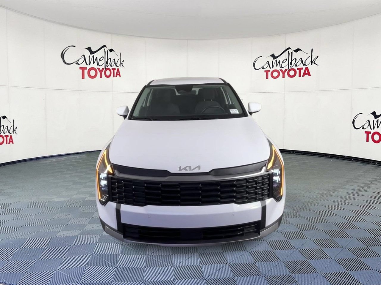 Used 2026 Kia Sportage LX FWD image 5