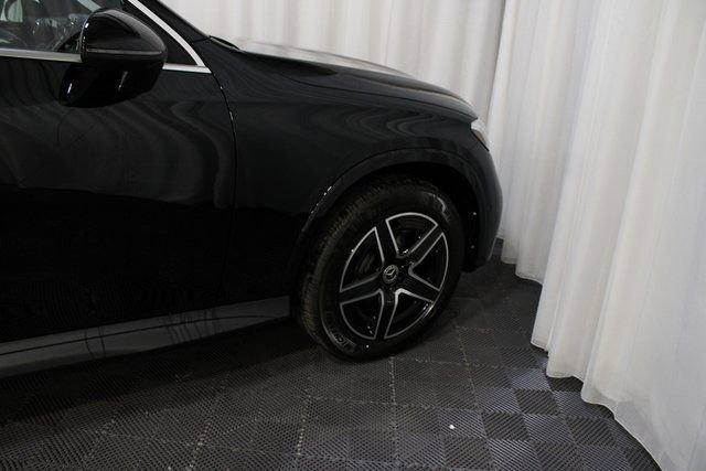 New 2026 Mercedes-Benz GLC 300 4MATIC image 12