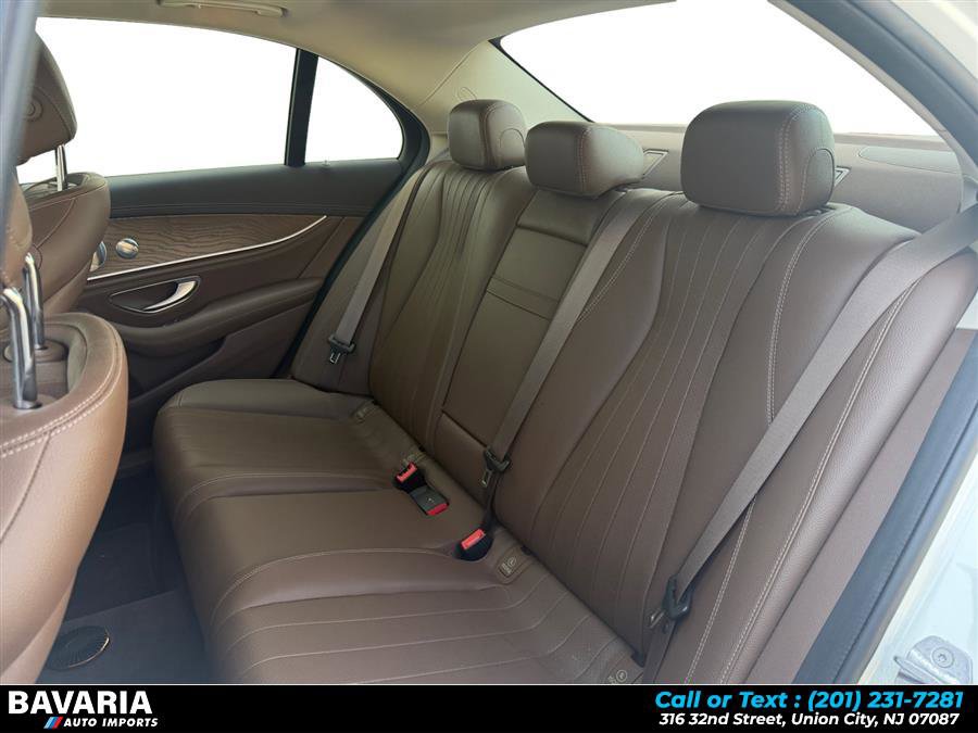 Used 2018 Mercedes-Benz E 300 4MATIC image 16