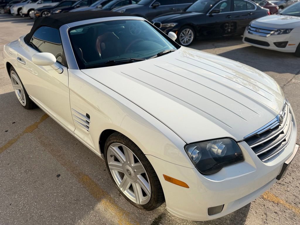 Used 2006 Chrysler Crossfire Limited RWD image 7