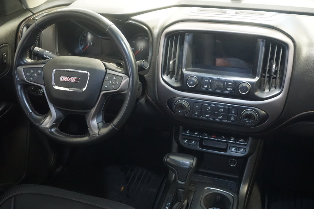 Used 2021 GMC Canyon AT4 w/ Driver Alert Package AWD/4WD image 26