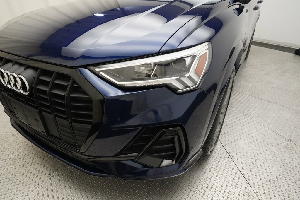 Used 2023 Audi Q3 2.0T Premium Plus w/ Premium Plus Package image 24