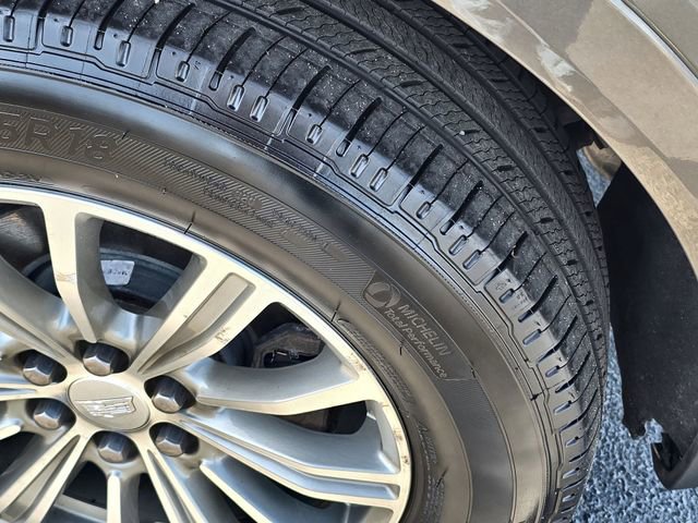 Used 2017 Cadillac XT5 Luxury w/ Driver Awareness Package image 13