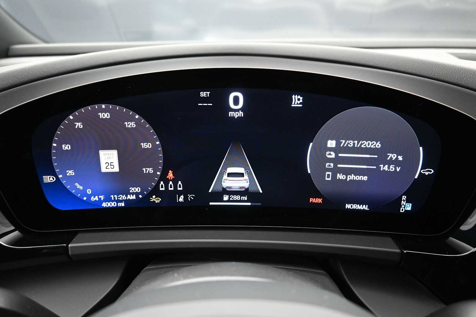Certified 2025 Porsche Macan Electric RWD image 11