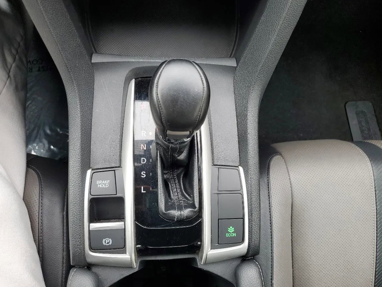 Used 2017 Honda Civic Touring image 26