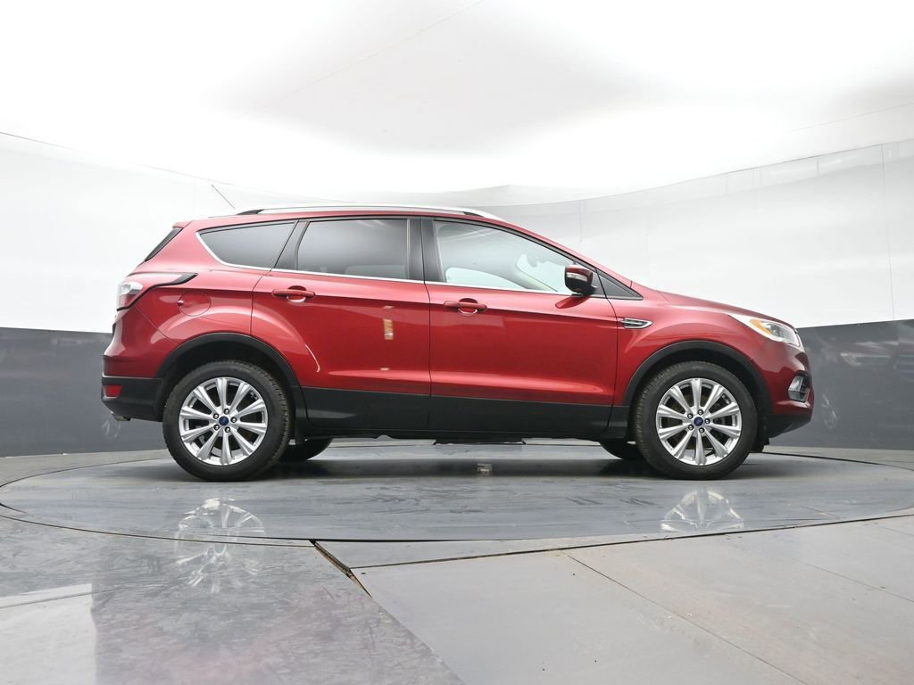 Used 2017 Ford Escape Titanium AWD/4WD image 31