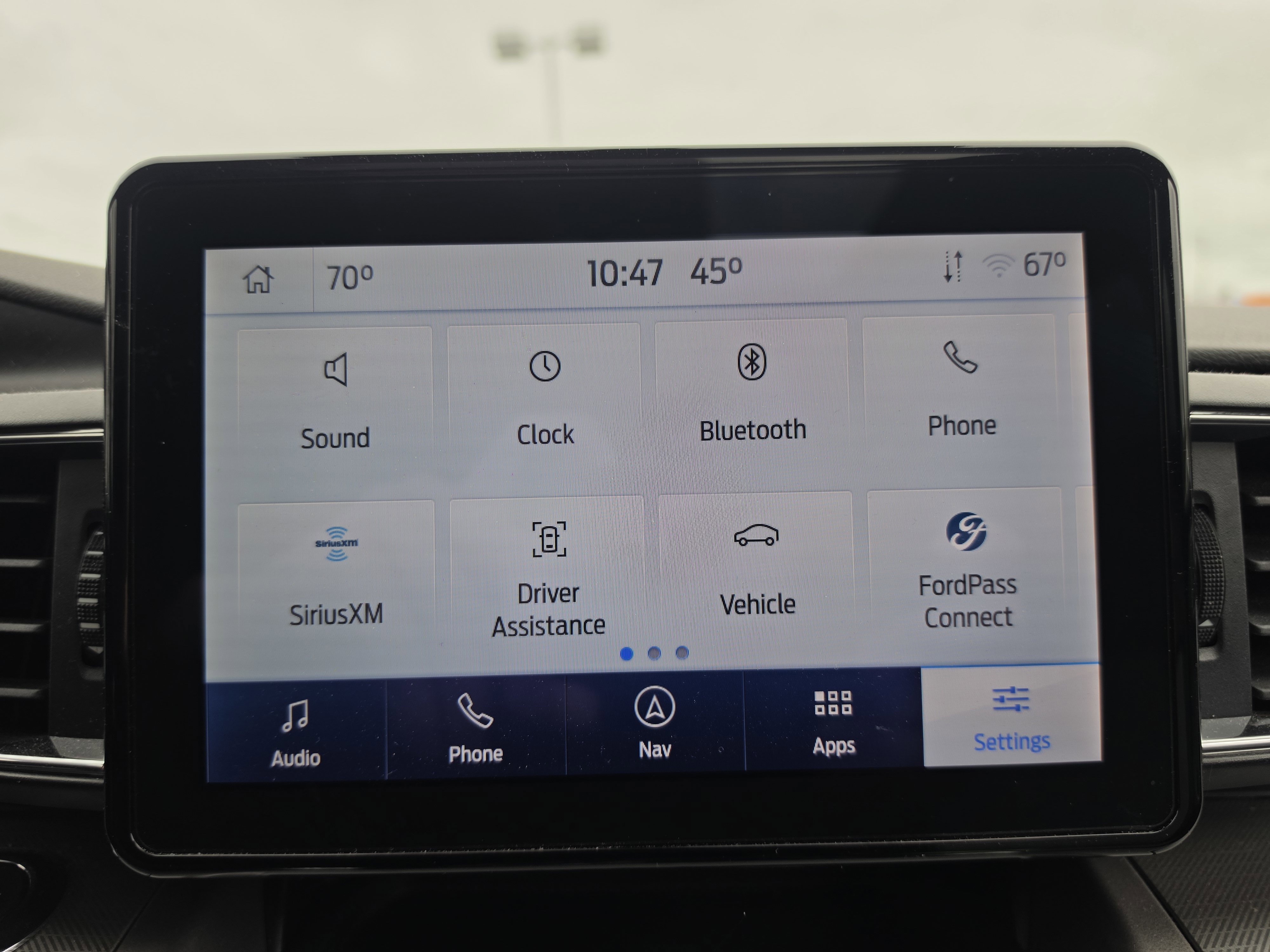 Used 2022 Ford Explorer XLT w/ Equipment Group 202A AWD/4WD image 30