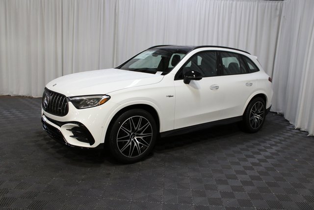 New 2025 Mercedes-Benz GLC 43 AMG 4MATIC image 4