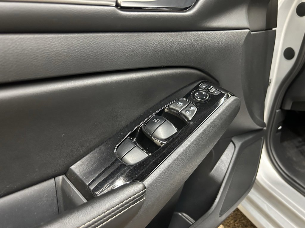 Used 2023 Nissan Altima 2.5 SV image 25