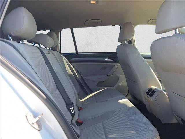 Used 2019 Volkswagen Golf S w/ Driver Assistance Package image 19