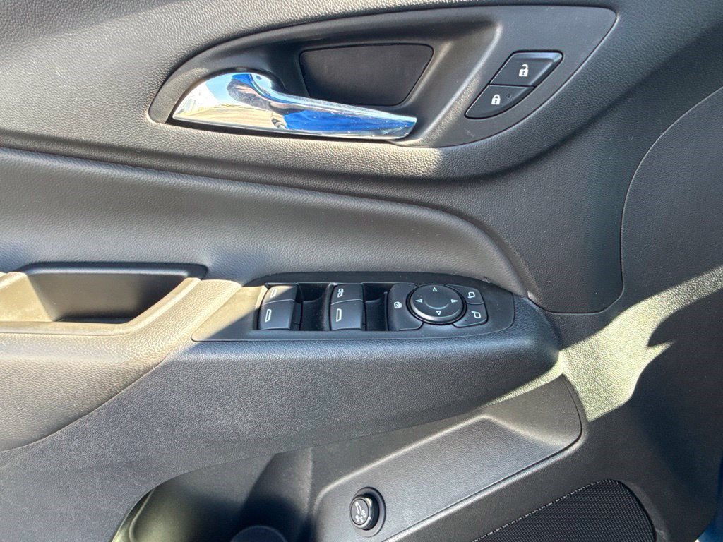 Used 2022 Chevrolet Equinox LT AWD/4WD image 22