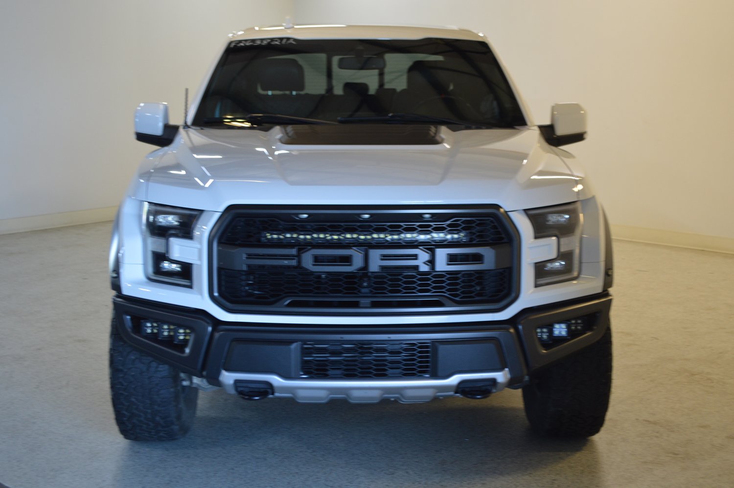 Used 2020 Ford F150 Raptor w/ Equipment Group 802A Luxury AWD/4WD image 8