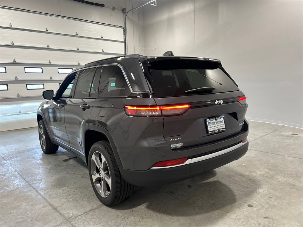 New 2025 Jeep Grand Cherokee Limited image 8