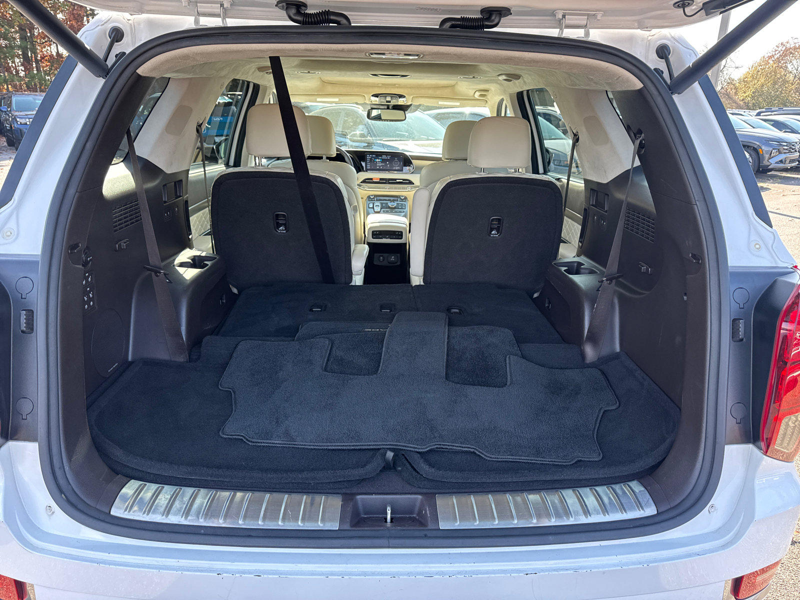 Used 2020 Hyundai Palisade Limited image 18