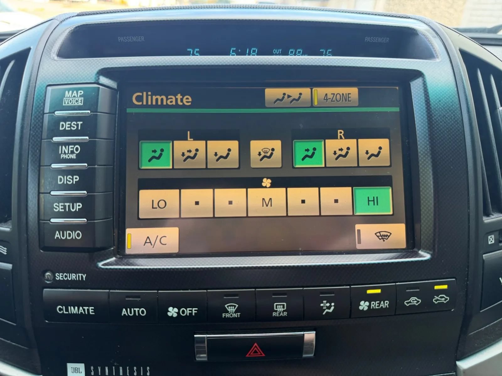 Used 2011 Toyota Land Cruiser AWD/4WD image 33