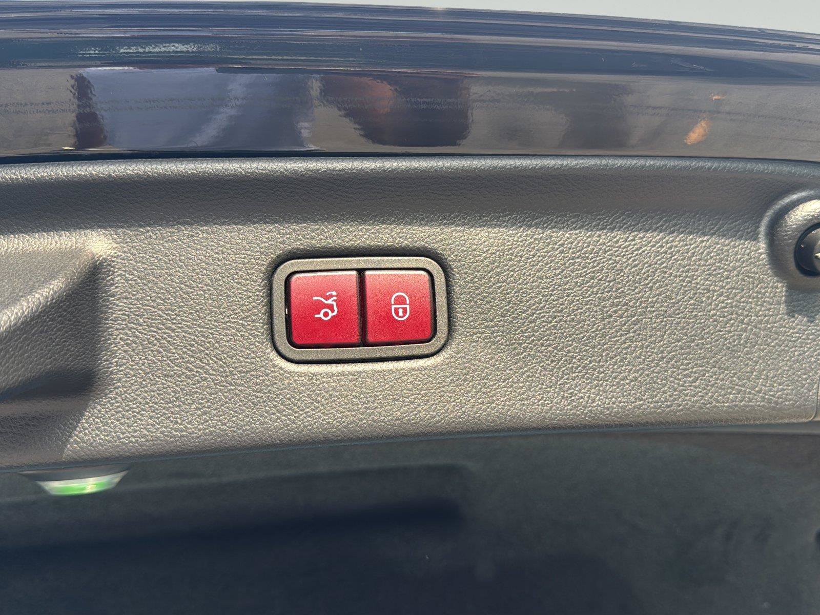 Used 2023 Mercedes-Benz S 500 4MATIC image 41