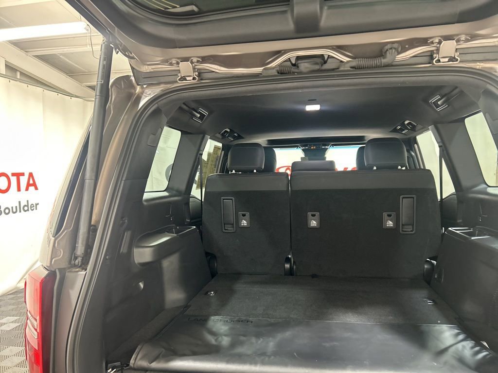 Used 2024 Toyota Land Cruiser image 18