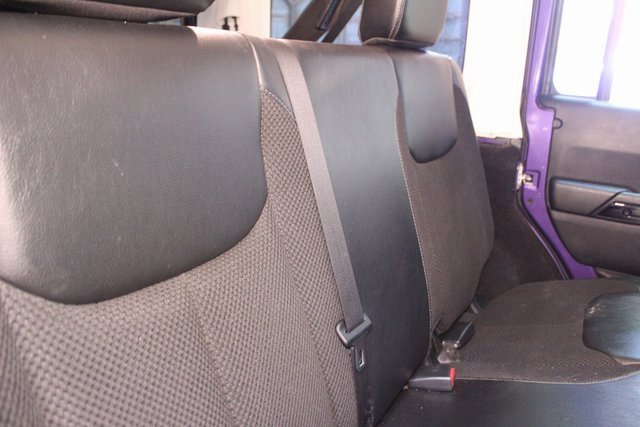 Used 2017 Jeep Wrangler Unlimited Sahara image 13