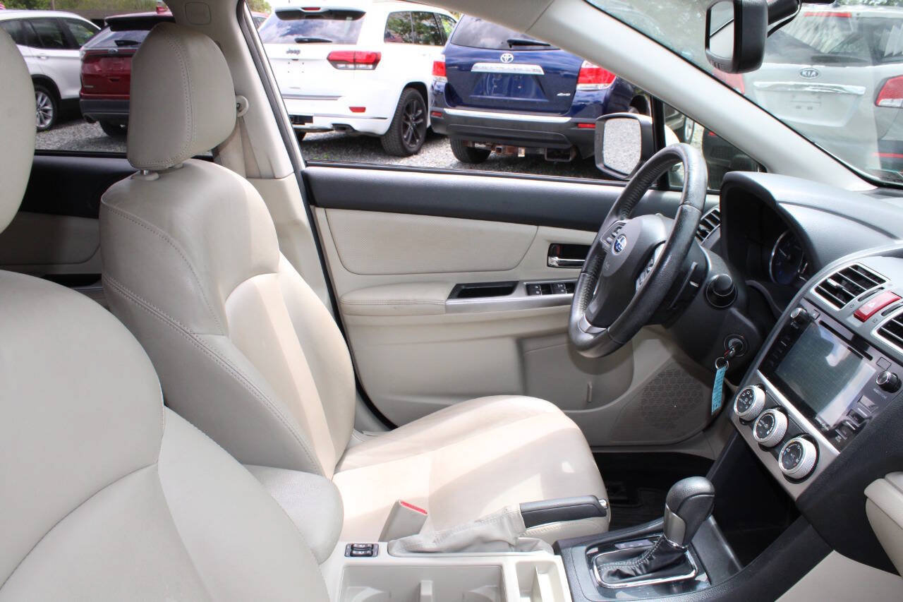 Used 2015 Subaru Crosstrek 2.0i Limited w/ Popular Package #2 AWD/4WD image 11