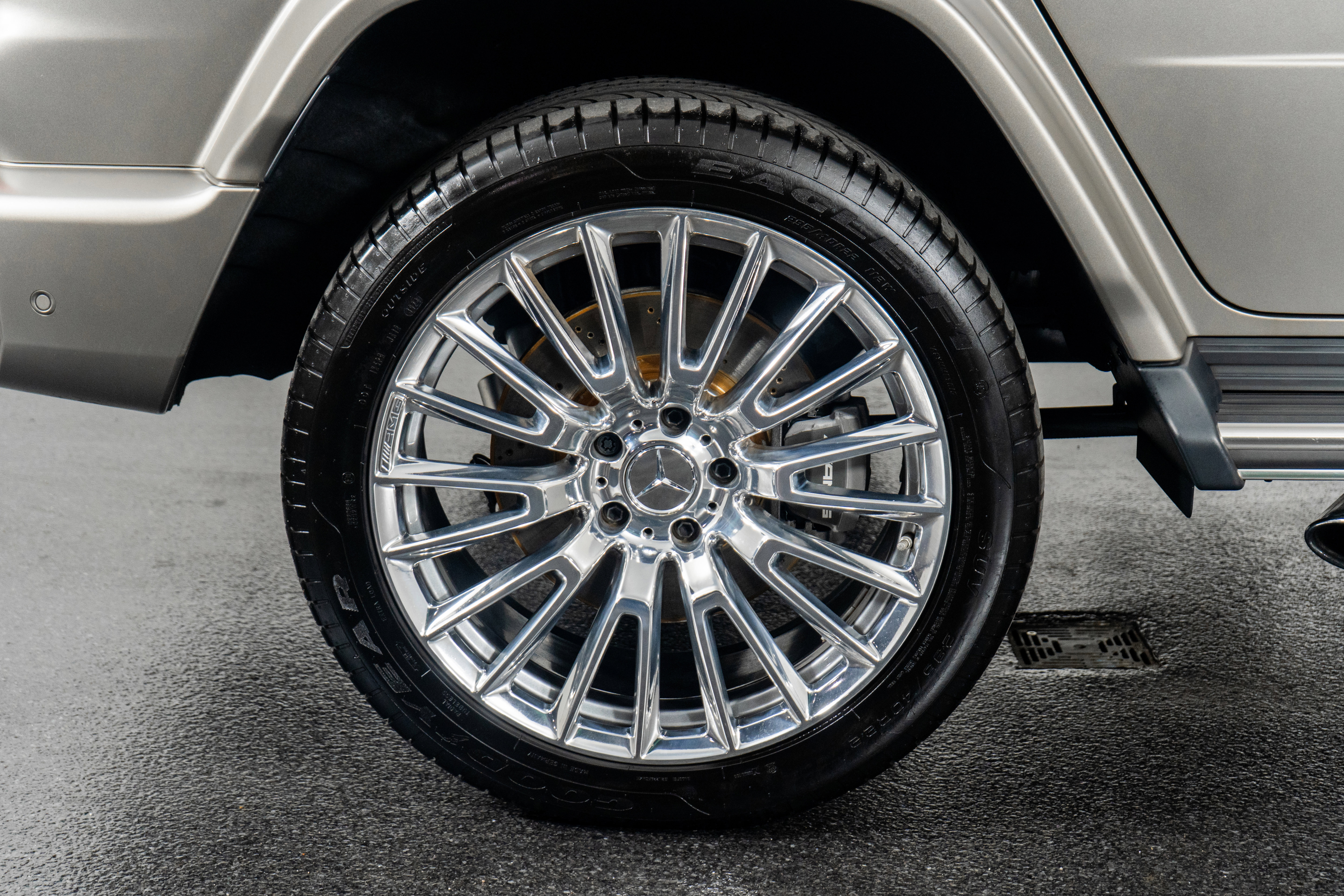 Used 2025 Mercedes-Benz G 63 AMG 4MATIC image 11