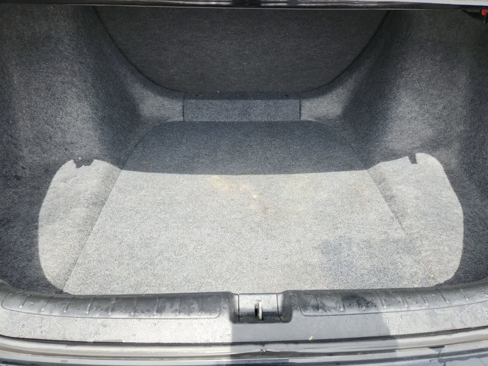 Used 2018 Honda Accord LX image 32
