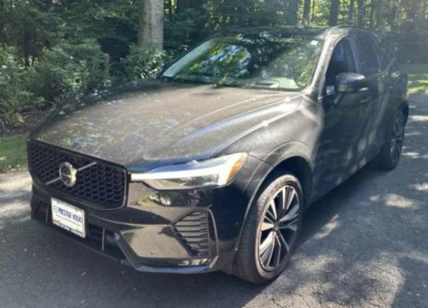 Used 2024 Volvo XC60 B5 Ultimate w/ Protection Package Premier
