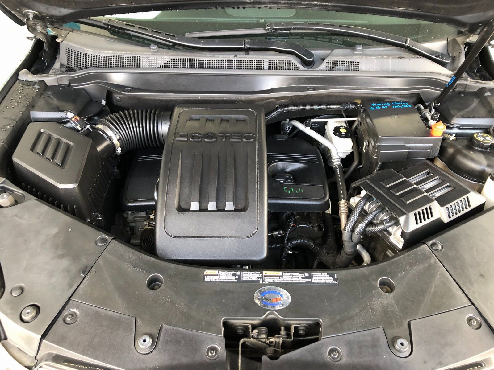 Used 2017 Chevrolet Equinox LT w/ Convenience Package image 3