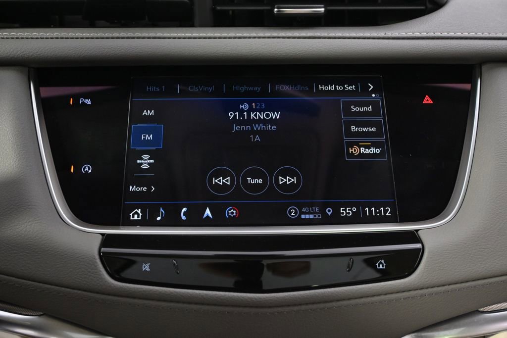 New 2025 Cadillac XT5 Premium Luxury w/ LPO, Floor Liner Package AWD/4WD image 28