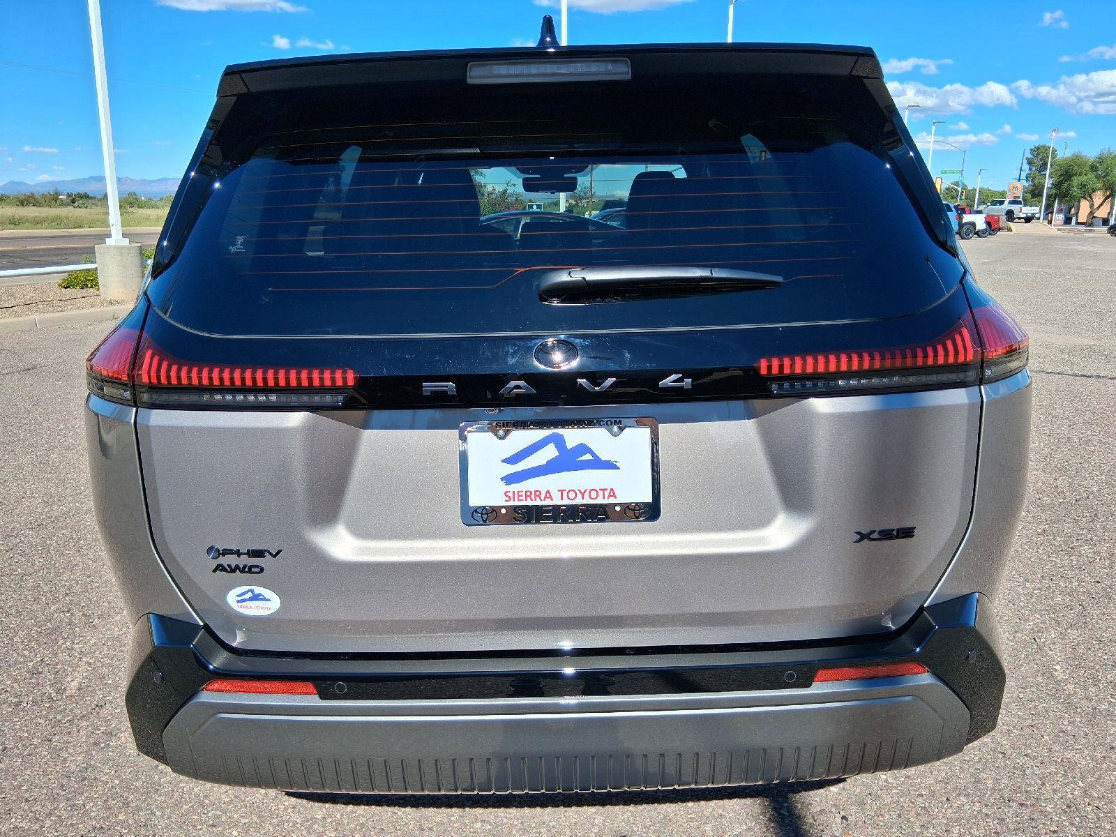 New 2026 Toyota RAV4 XSE w/ Panoramic Sun Roof Package AWD/4WD image 4