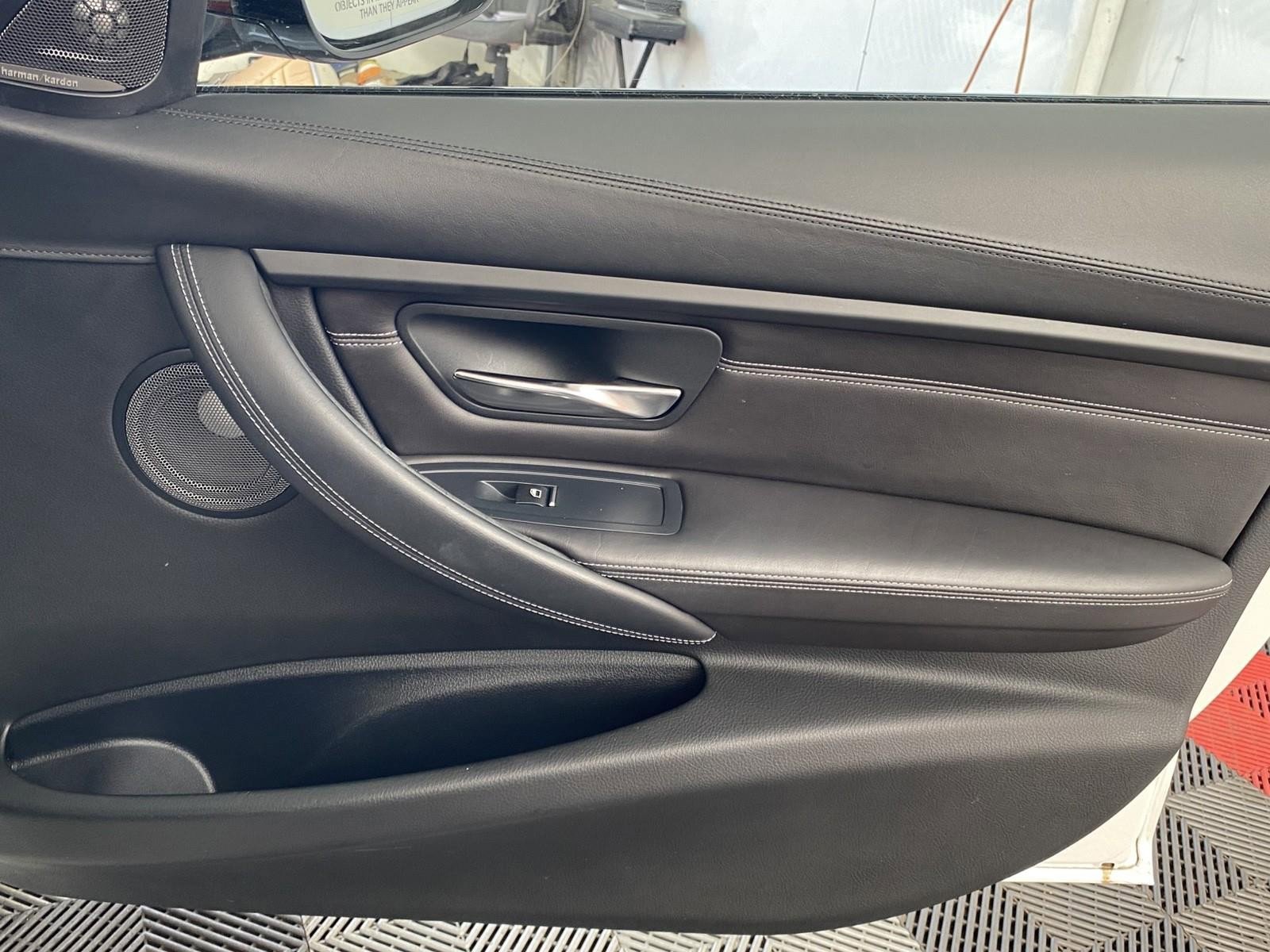 Used 2017 BMW M3 RWD image 7