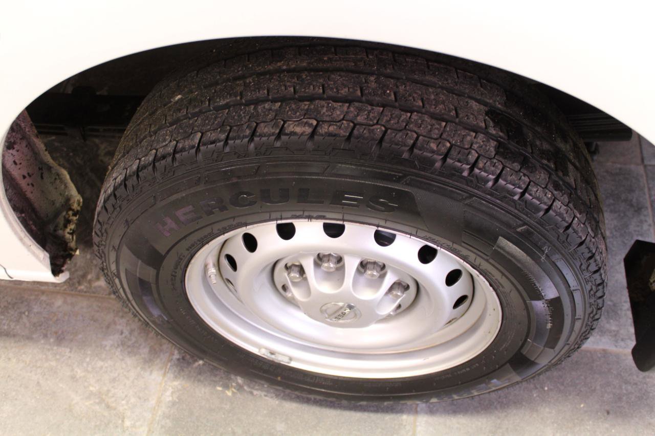 Used 2021 Nissan NV 1500 S image 29