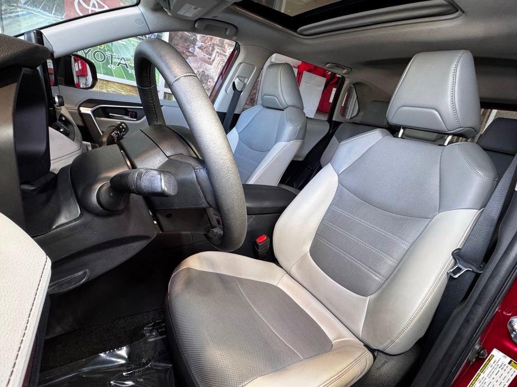 Certified 2023 Toyota RAV4 Limited AWD/4WD image 25