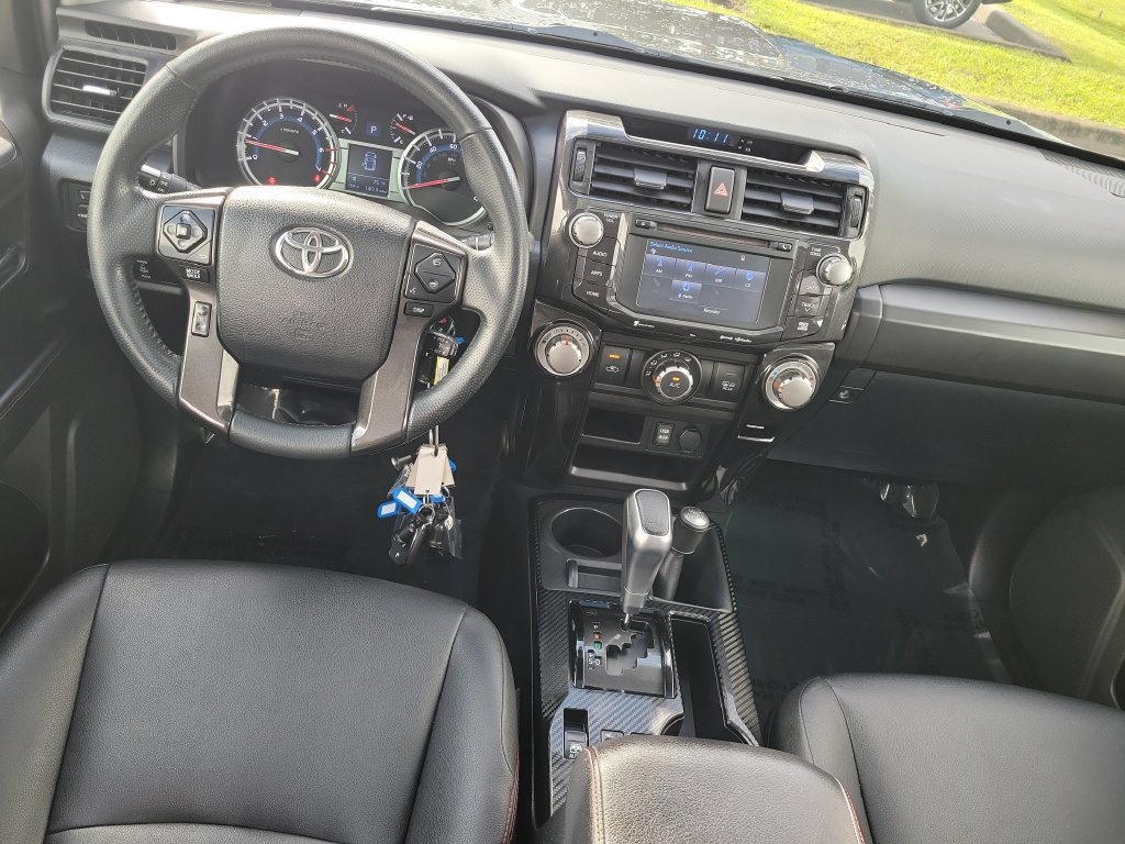 Used 2018 Toyota 4Runner TRD Off-Road Premium w/ TRD Performance Package AWD/4WD image 26