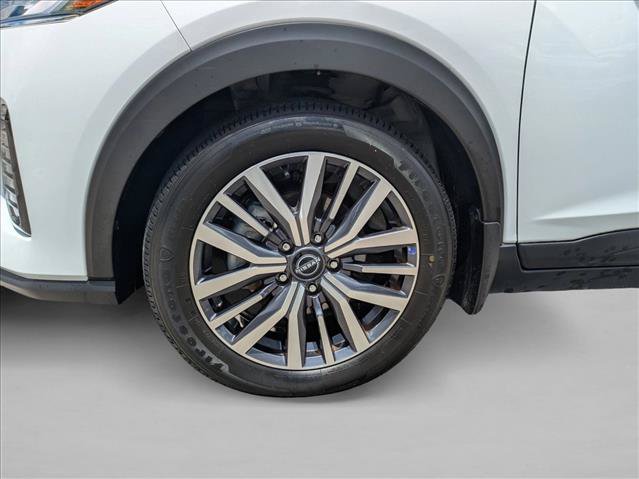 Certified 2023 Nissan Kicks SV FWD image 22