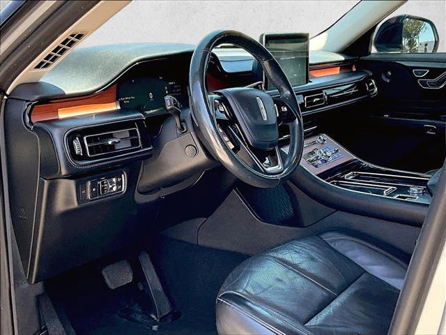 Used 2020 Lincoln Aviator Reserve w/ Elements Package Plus AWD/4WD image 14