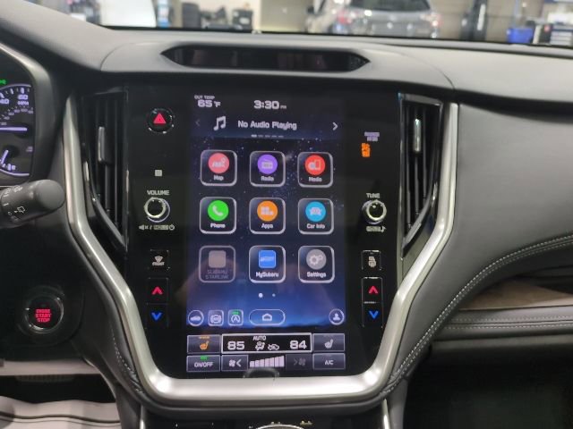 Used 2021 Subaru Outback Limited image 12