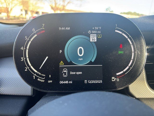 Used 2024 MINI Cooper 2-Door Hardtop image 16